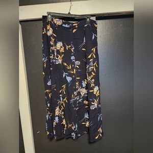 Vintage button front Maxi skirt.